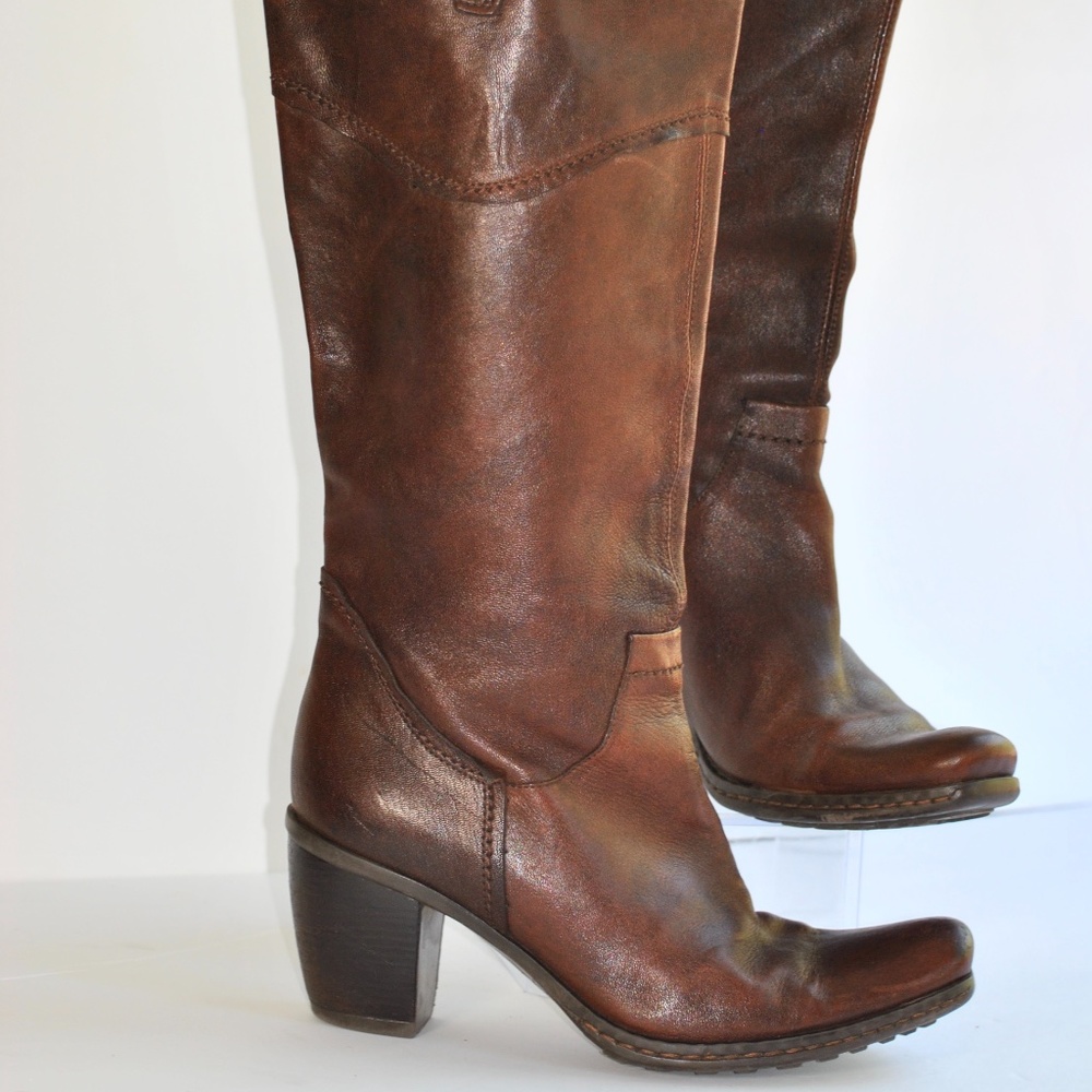 Size 38 Women Boots